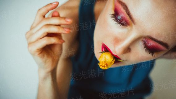 半梦半醒之间血色迷魂